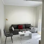 Elegant And Cozy Escape In Nikopoli Apartament