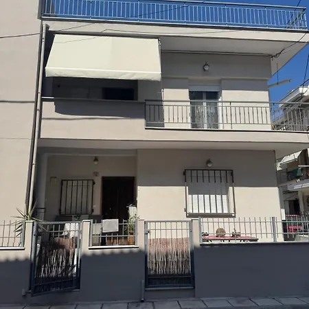Elegant And Cozy Escape In Nikopoli